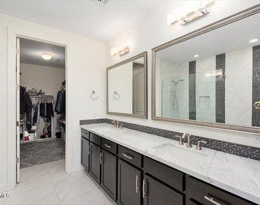 10260 E White Feather Lane - Photo Thumbnail 20