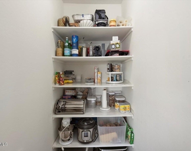 10260 E White Feather Lane - Photo Thumbnail 28
