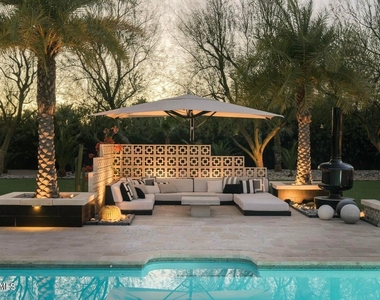 8011 E Larkspur Drive - Photo Thumbnail 37