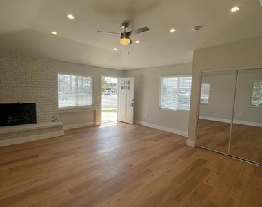 3149 S M Street - Photo Thumbnail 2