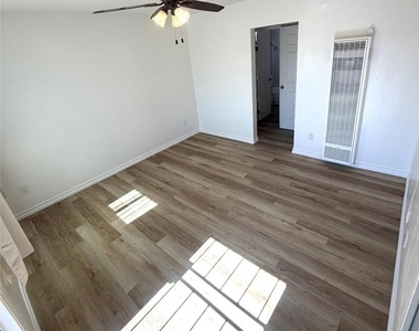 2008 Griffin Avenue - Photo Thumbnail 1