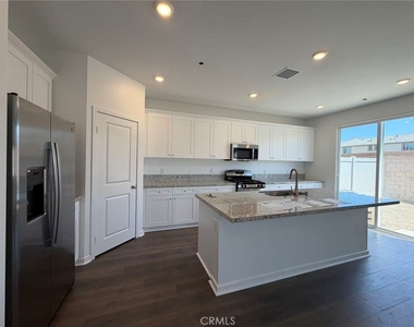 29298 Victoria Beach Boulevard - Photo Thumbnail 7