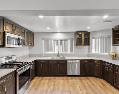 7057 Middlesbury Ridge Circle - Photo Thumbnail 1
