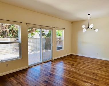 9315 Burnet Avenue - Photo Thumbnail 22