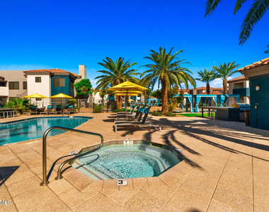 13625 S 48th Street - Photo Thumbnail 3