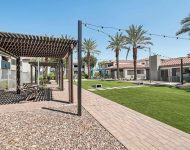 13625 S 48th Street - Photo Thumbnail 8