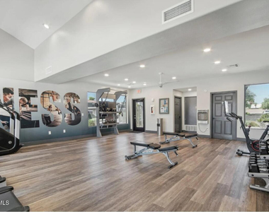 13625 S 48th Street - Photo Thumbnail 5