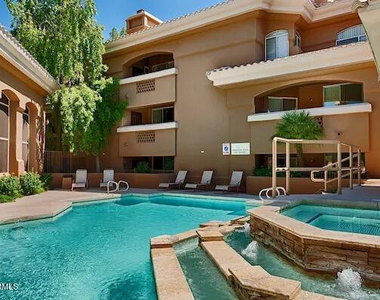 7333 E Chaparral Road - Photo Thumbnail 16