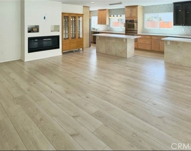 5921 Nw Fallbrook Avenue - Photo Thumbnail 1