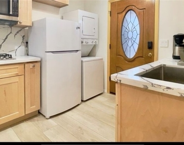 5921 Nw Fallbrook Avenue - Photo Thumbnail 10