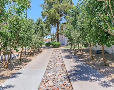 4620 W Mcdowell Road - Photo Thumbnail 7