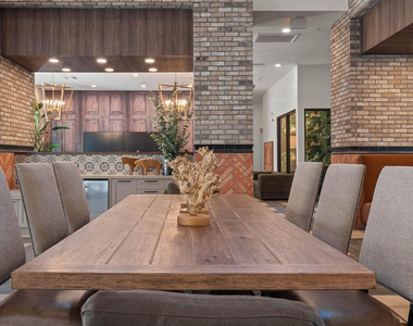 5885 S 32nd Street - Photo Thumbnail 25