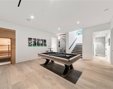 716 N Fuller - Photo Thumbnail 14