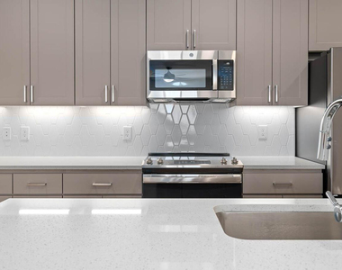 5885 S 32nd Street - Photo Thumbnail 2