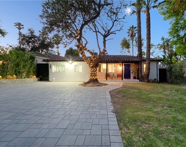 3763 Lankershim Boulevard - Photo Thumbnail 2