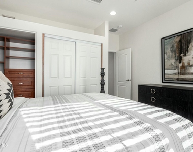 6584 E Shooting Star Way - Photo Thumbnail 20