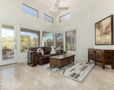 6584 E Shooting Star Way - Photo Thumbnail 7