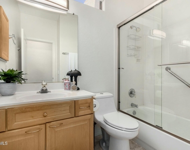 6584 E Shooting Star Way - Photo Thumbnail 18