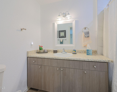 9465 N 92nd Street - Photo Thumbnail 19
