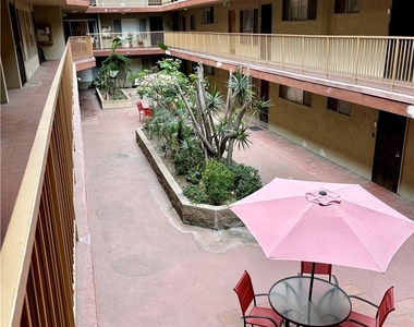 545 Chestnut - Photo Thumbnail 12