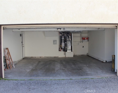 2316 Cravath Court - Photo Thumbnail 16