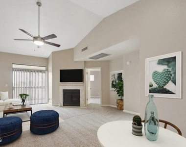 1820 E Bell De Mar Drive - Photo Thumbnail 1
