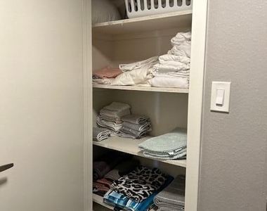 4701 N 68th Street - Photo Thumbnail 16