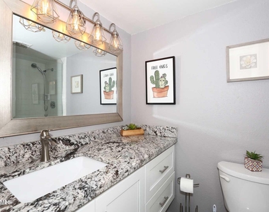 4701 N 68th Street - Photo Thumbnail 14