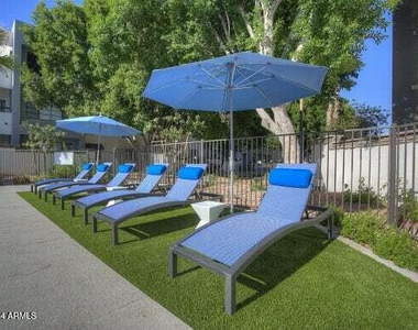 16220 N 7th Street - Photo Thumbnail 11