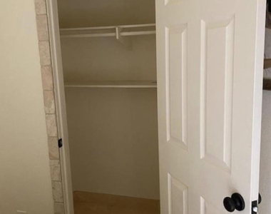 567 Vista Miranda - Photo Thumbnail 3