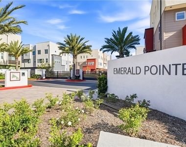 1637 West Lincoln Ave Unit 103 - Photo Thumbnail 1