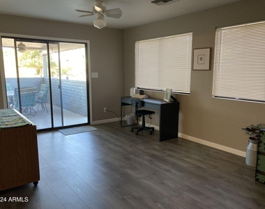 903 S 78th Place - Photo Thumbnail 19