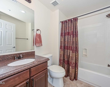 33550 N Dove Lakes Drive - Photo Thumbnail 27