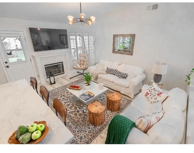 2971 Pembroke - Photo Thumbnail 6