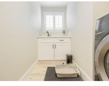 2971 Pembroke - Photo Thumbnail 25