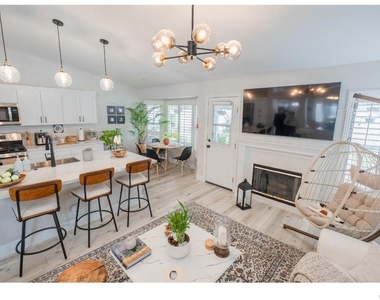 2971 Pembroke - Photo Thumbnail 8