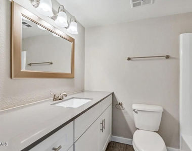 2645 E Cactus Road - Photo Thumbnail 4