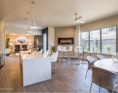 10 W Minnezona Avenue - Photo Thumbnail 6