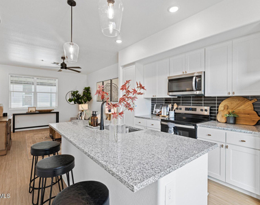 35155 N Thompson Road - Photo Thumbnail 12