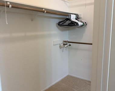 9635 E Palomino Place - Photo Thumbnail 14