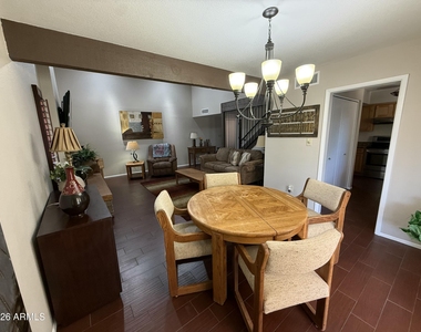 9635 E Palomino Place - Photo Thumbnail 5
