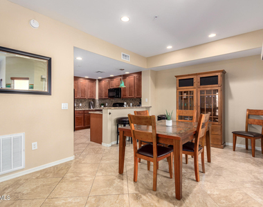 33575 N Dove Lakes Drive - Photo Thumbnail 10