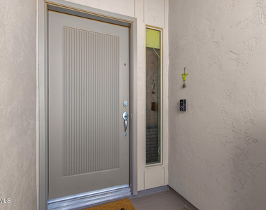 33575 N Dove Lakes Drive - Photo Thumbnail 3