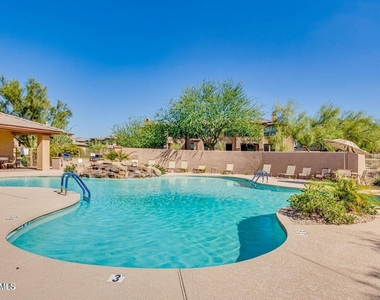 33575 N Dove Lakes Drive - Photo Thumbnail 28