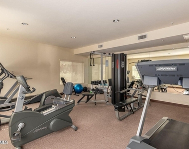 33575 N Dove Lakes Drive - Photo Thumbnail 31