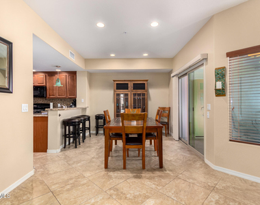 33575 N Dove Lakes Drive - Photo Thumbnail 7