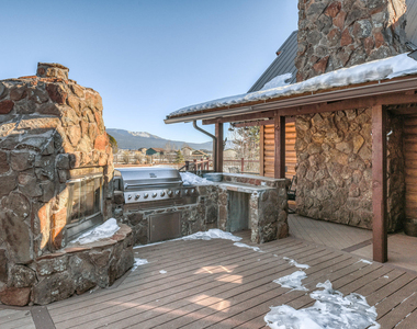 8950 W Antoinette Way - Photo Thumbnail 75