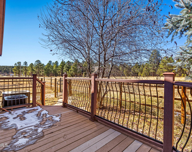 8950 W Antoinette Way - Photo Thumbnail 122