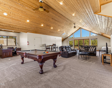 8950 W Antoinette Way - Photo Thumbnail 109
