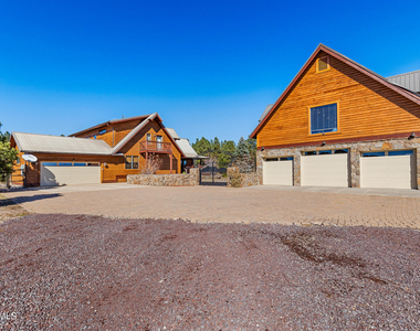 8950 W Antoinette Way - Photo Thumbnail 160